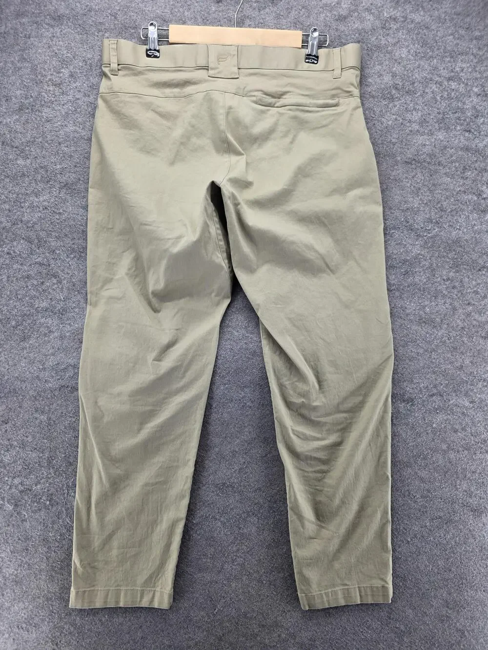 Fabletics Pants Mens 36x30 Beige Chino Regular Microfiber Stretch Polyester